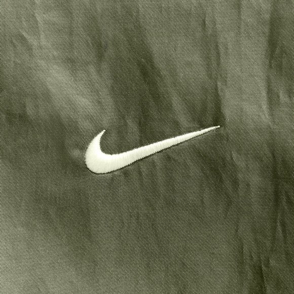 Nike Sportswear Women's Reversible Varsity Bomber Jacket - Picture 6 of 9